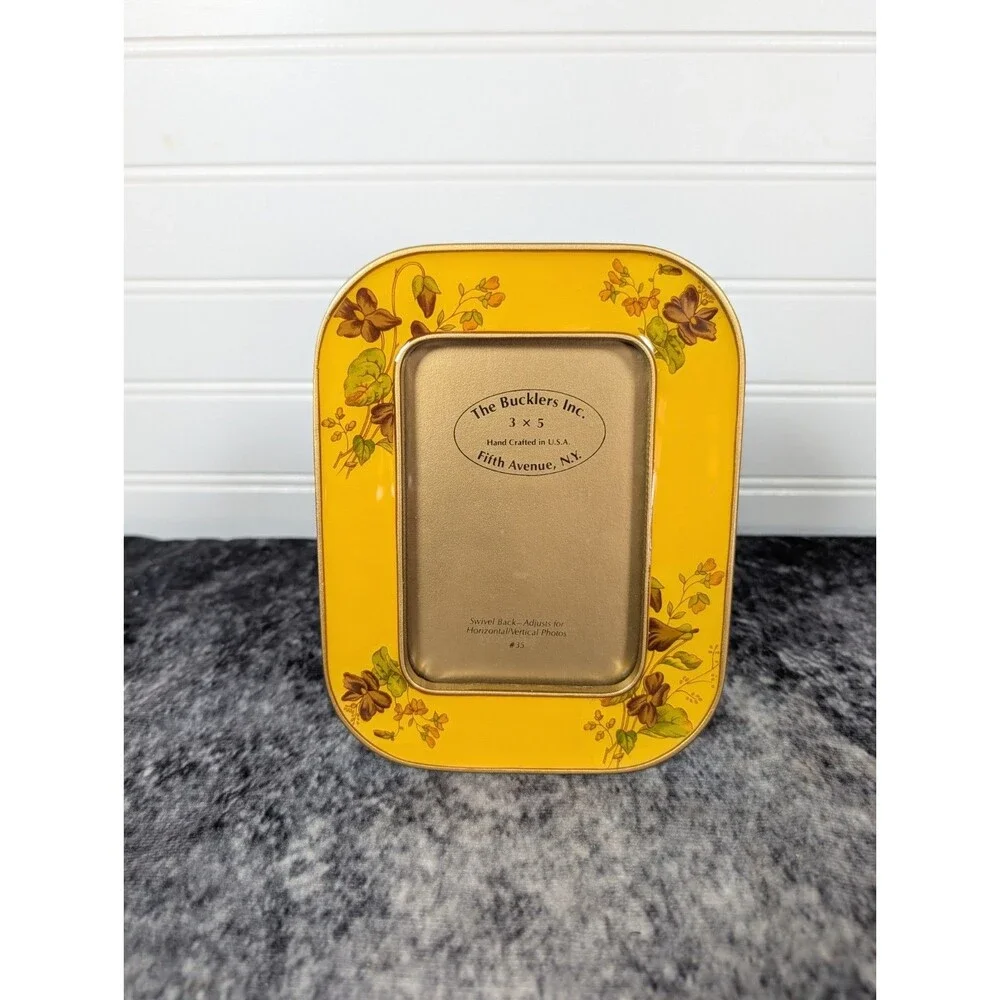 Vintage The Bucklers Floral Enamel Standing Photo Picture 3